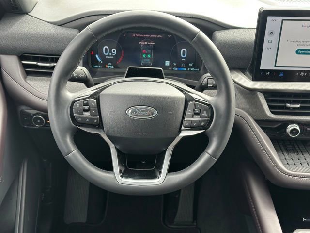 Certified 2025 Ford Explorer Platinum w/ LUX Leather Package image 20