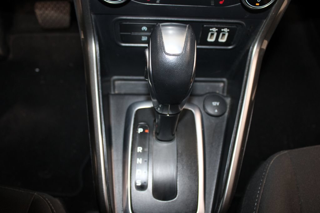 Certified 2018 Ford EcoSport SE w/ SE Convenience Package FWD image 28