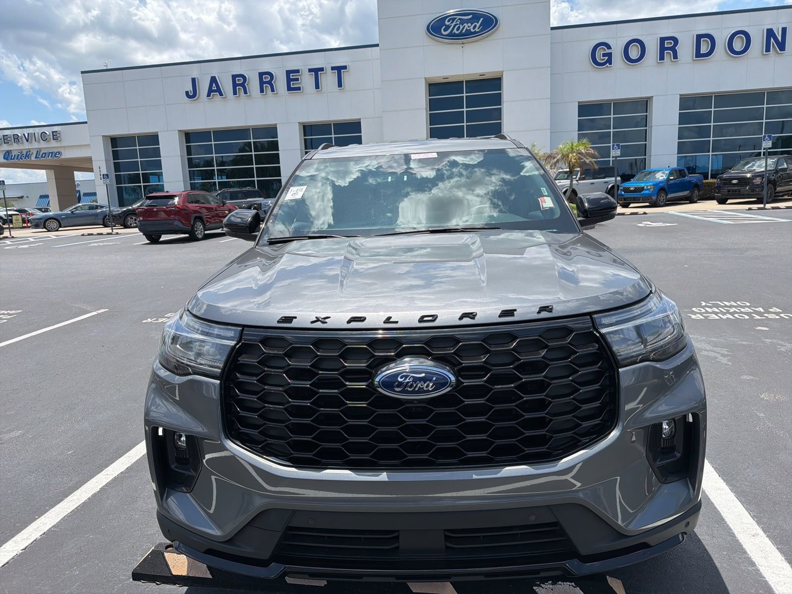 Certified 2025 Ford Explorer ST-Line w/ ST-Line Street Pack AWD/4WD image 11