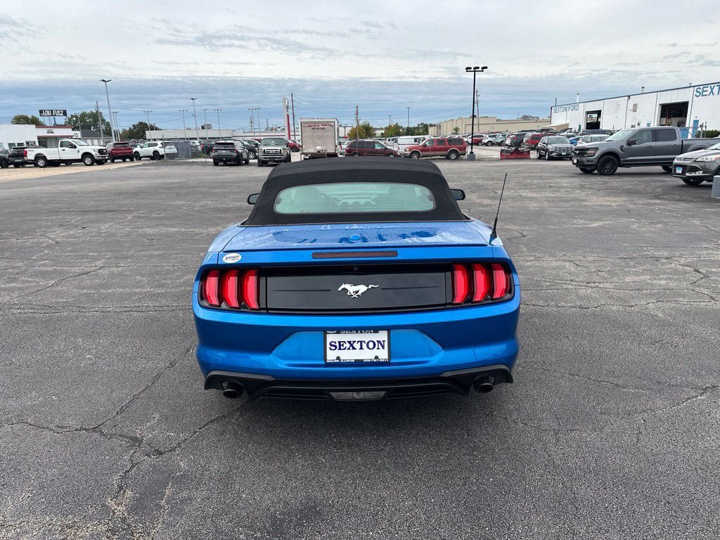 Certified 2021 Ford Mustang Premium RWD image 6