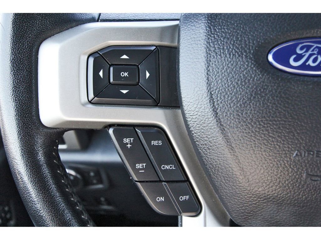 Certified 2022 Ford F350 Lariat w/ Black Appearance Package AWD/4WD image 18