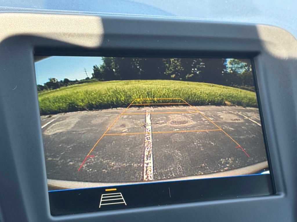 Used 2019 Chevrolet Equinox LT w/ Driver Convenience Package FWD image 30