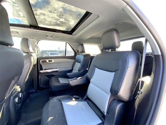Certified 2023 Ford Explorer XLT w/ Equipment Group 202A image 23