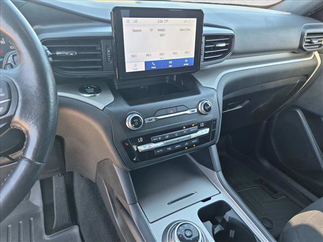 Certified 2020 Ford Explorer XLT w/ Comfort Package AWD/4WD image 14