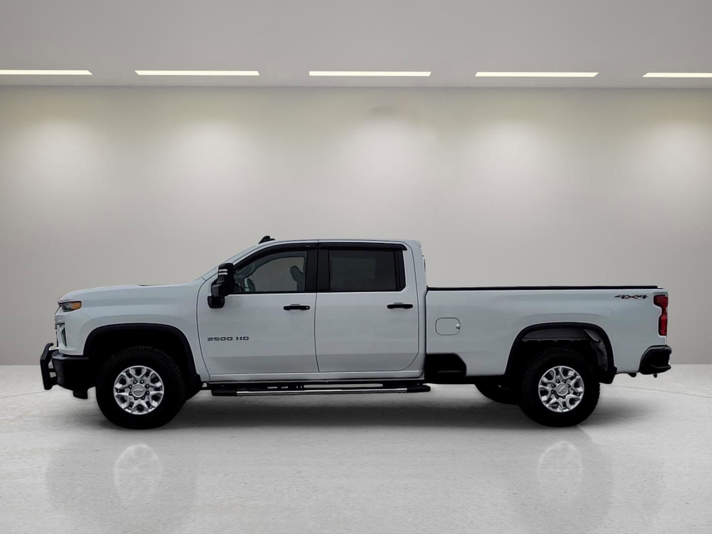 Used 2020 Chevrolet Silverado 2500 Custom w/ Custom Value Package image 2