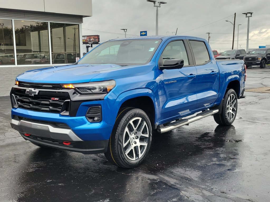 Used 2023 Chevrolet Colorado Z71 w/ Z71 Convenience Package 2 AWD/4WD image 8