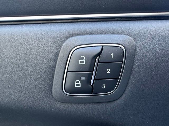 Certified 2023 Ford Mustang Mach-E Premium image 28