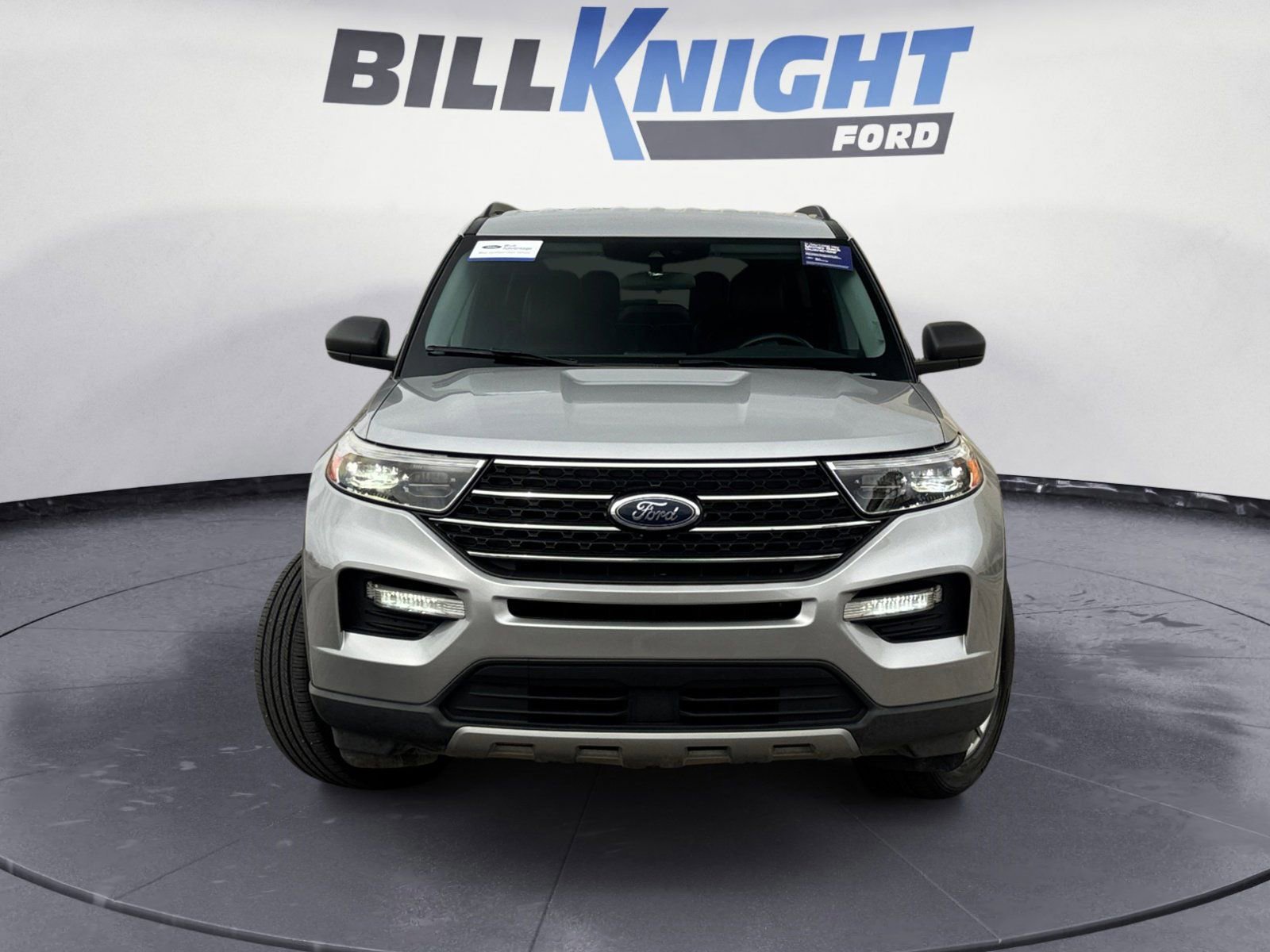 Certified 2021 Ford Explorer XLT w/ Equipment Group 202A image 8