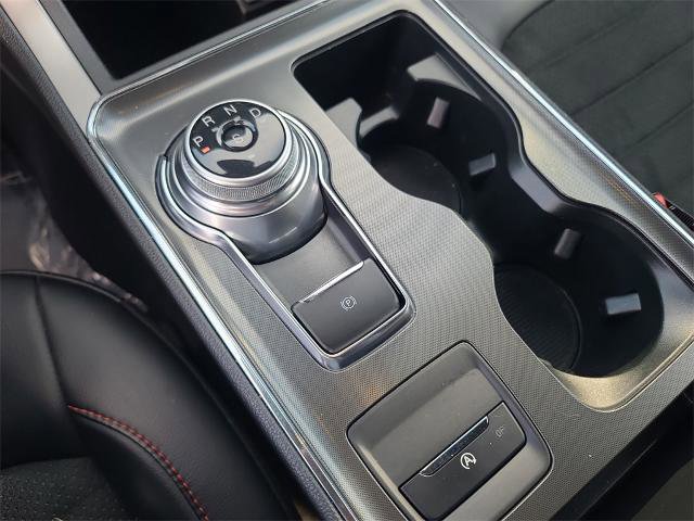 Certified 2022 Ford Edge ST-Line image 24