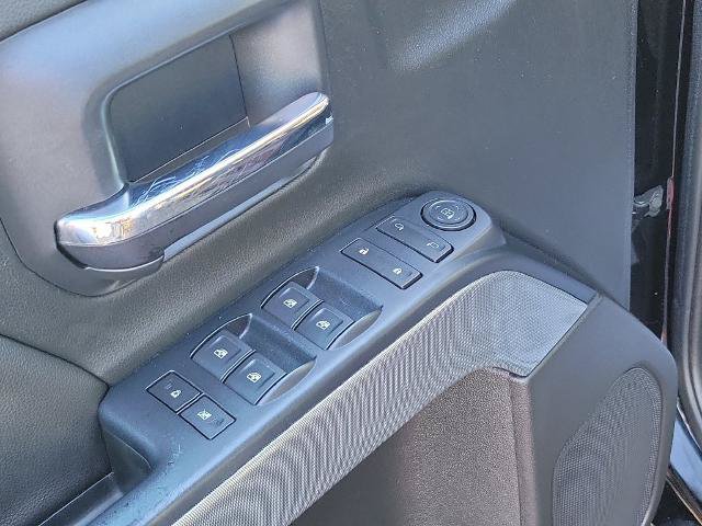 Used 2018 Chevrolet Silverado 1500 LT w/ All Star Edition AWD/4WD image 9