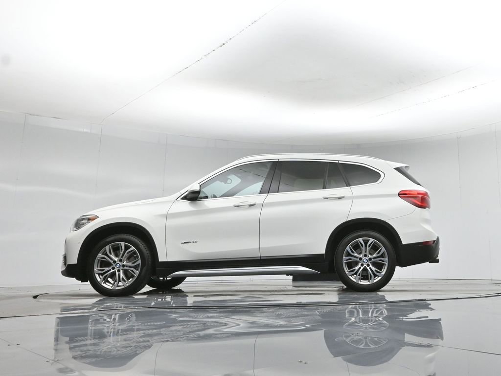 Used 2017 BMW X1 xDrive28i image 8