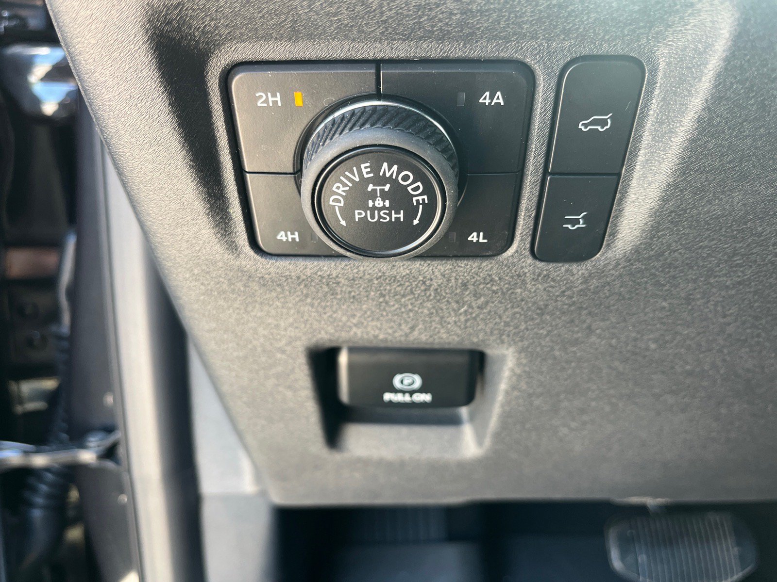 Certified 2026 Ford Expedition Tremor AWD/4WD image 15