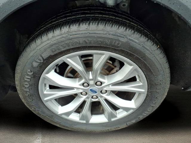Certified 2023 Ford Explorer XLT w/ Equipment Group 202A AWD/4WD image 22