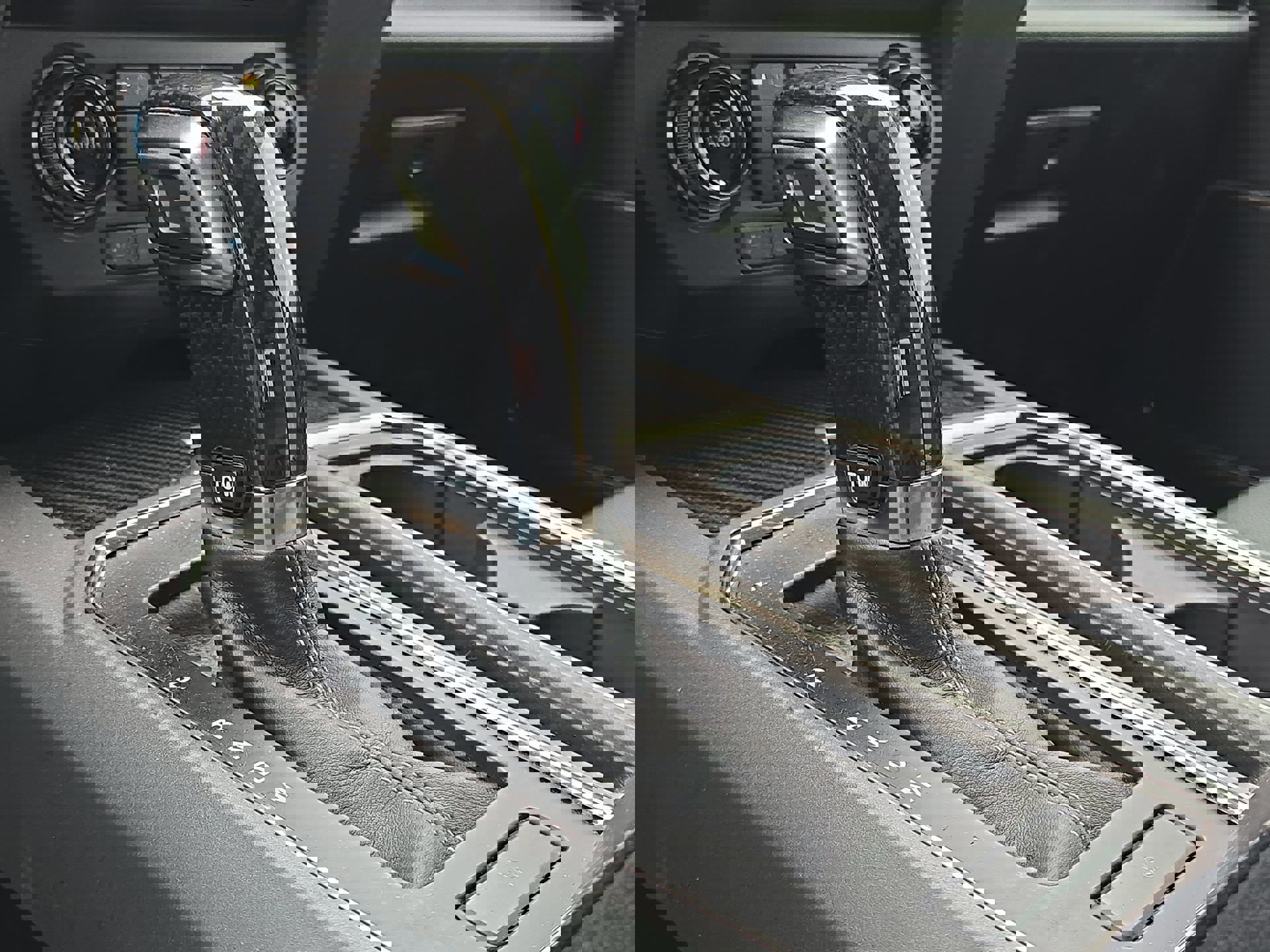 Certified 2018 Ford F150 Raptor w/ Equipment Group 802A Luxury image 20