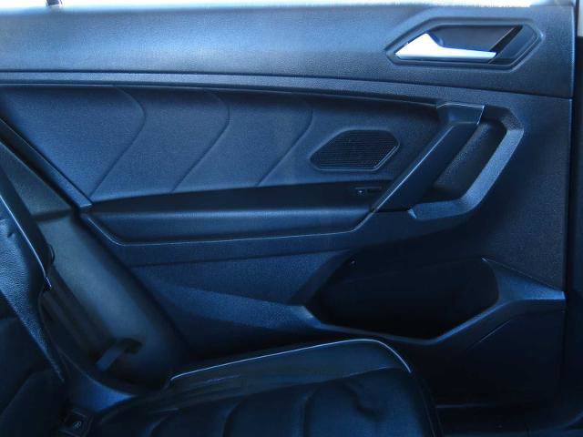 Used 2019 Volkswagen Tiguan SEL Premium image 22