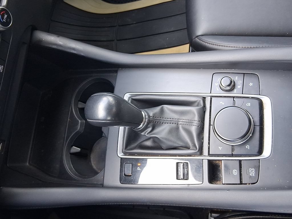 Used 2021 MAZDA MAZDA3 s FWD image 21