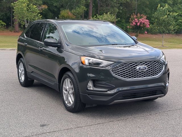 Certified 2024 Ford Edge SEL w/ Convenience Package AWD/4WD image 2