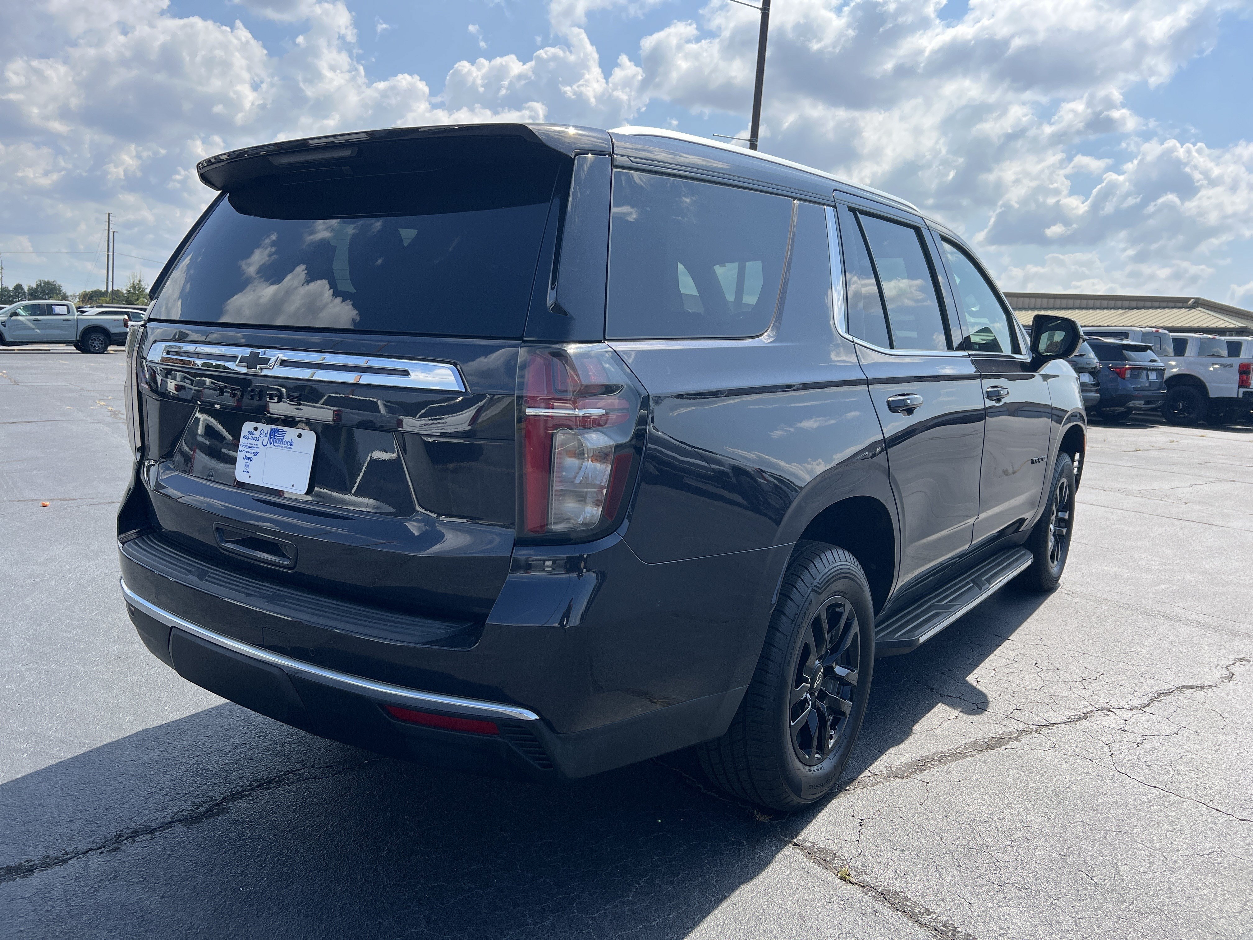Used 2023 Chevrolet Tahoe LS w/ Driver Alert Package RWD image 5