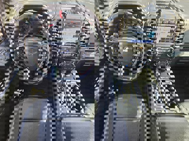 Certified 2018 Ford F150 Raptor w/ Equipment Group 802A Luxury image 26