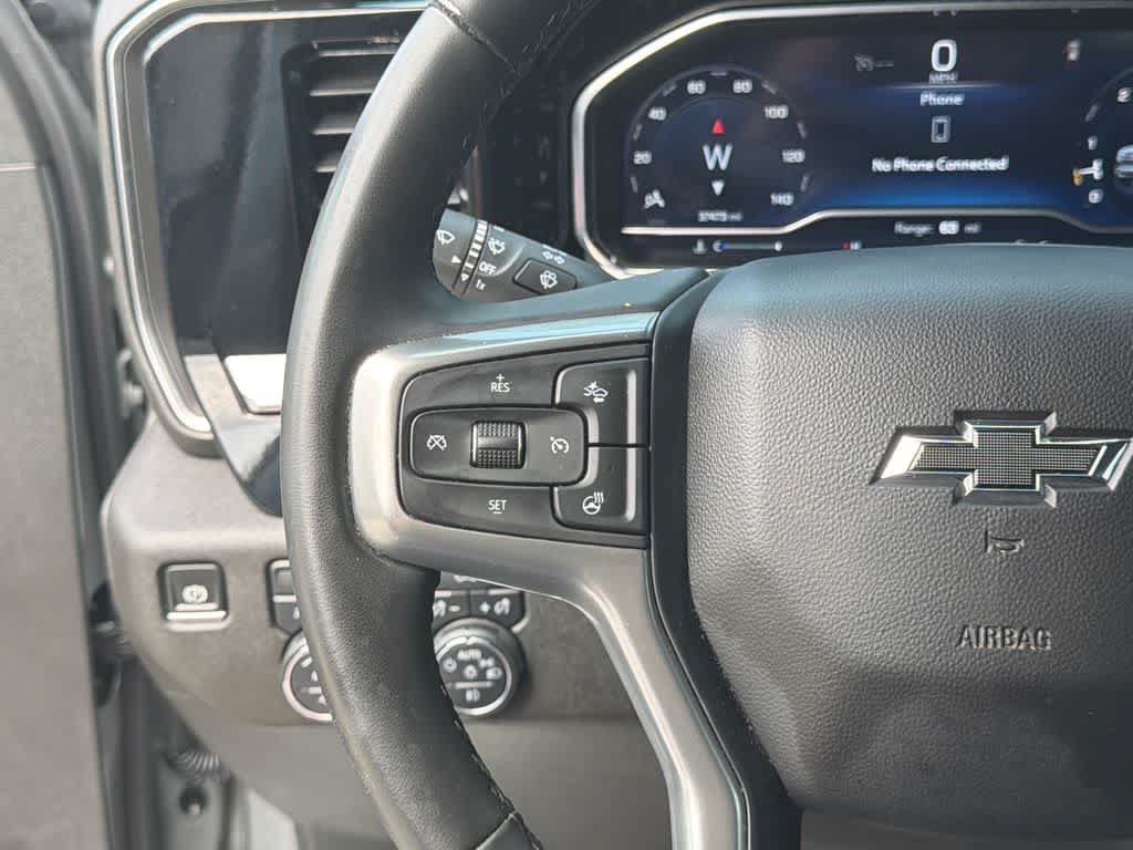 Used 2025 Chevrolet Silverado 1500 RST AWD/4WD image 22