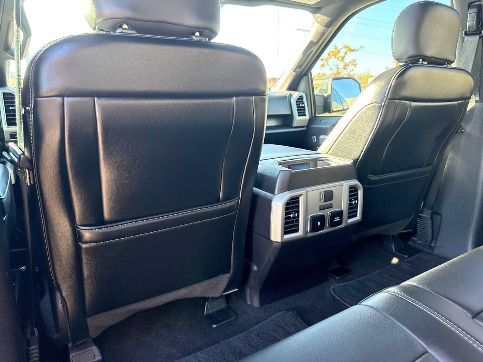 Certified 2019 Ford F150 Lariat w/ Equipment Group 502A Luxury AWD/4WD image 17