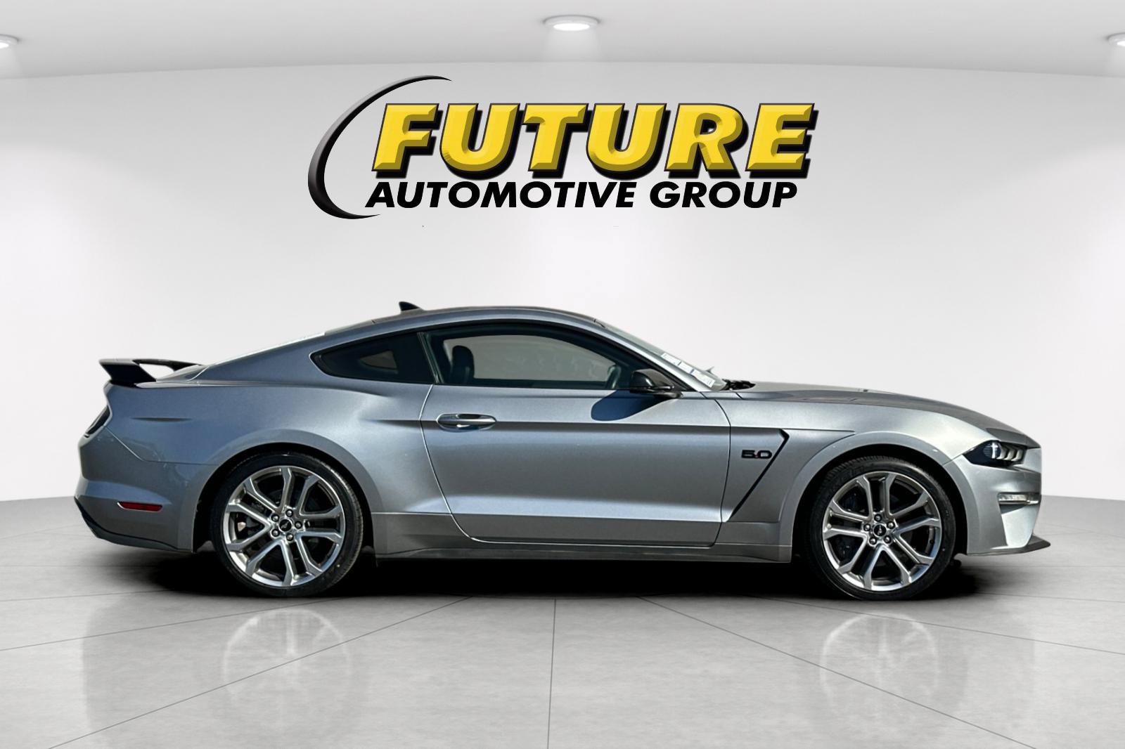 Certified 2020 Ford Mustang GT Premium RWD image 2