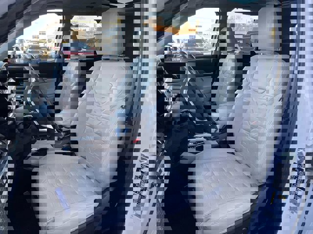 Used 2022 Kia Telluride SX w/ SX Prestige Package image 6