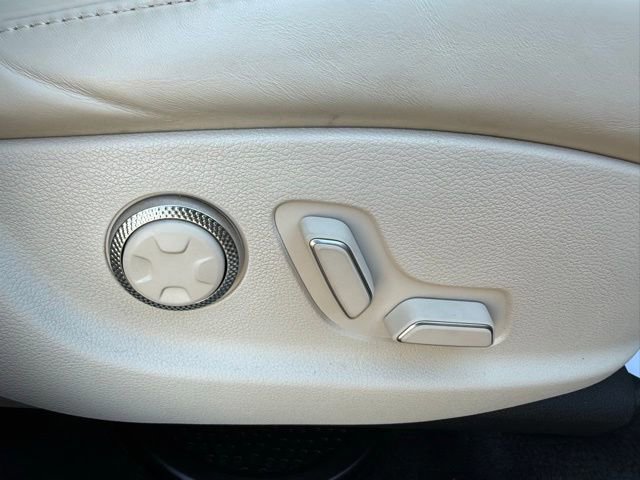 Used 2023 Genesis GV80 3.5T w/ Prestige Package image 38