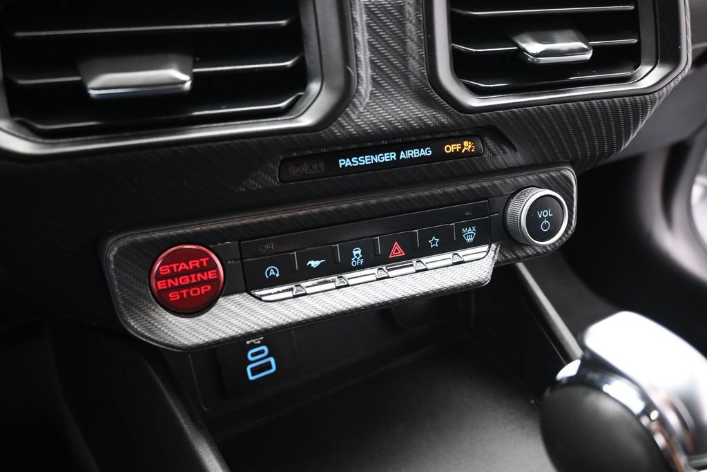 Certified 2025 Ford Mustang GT RWD image 15