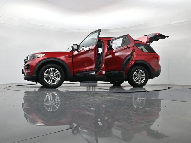 Certified 2023 Ford Explorer XLT RWD image 56