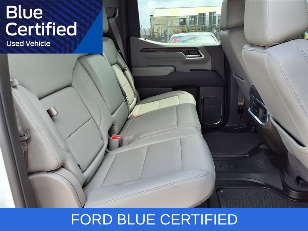 Used 2022 GMC Sierra 1500 SLT w/ SLT Premium Plus Package AWD/4WD image 27