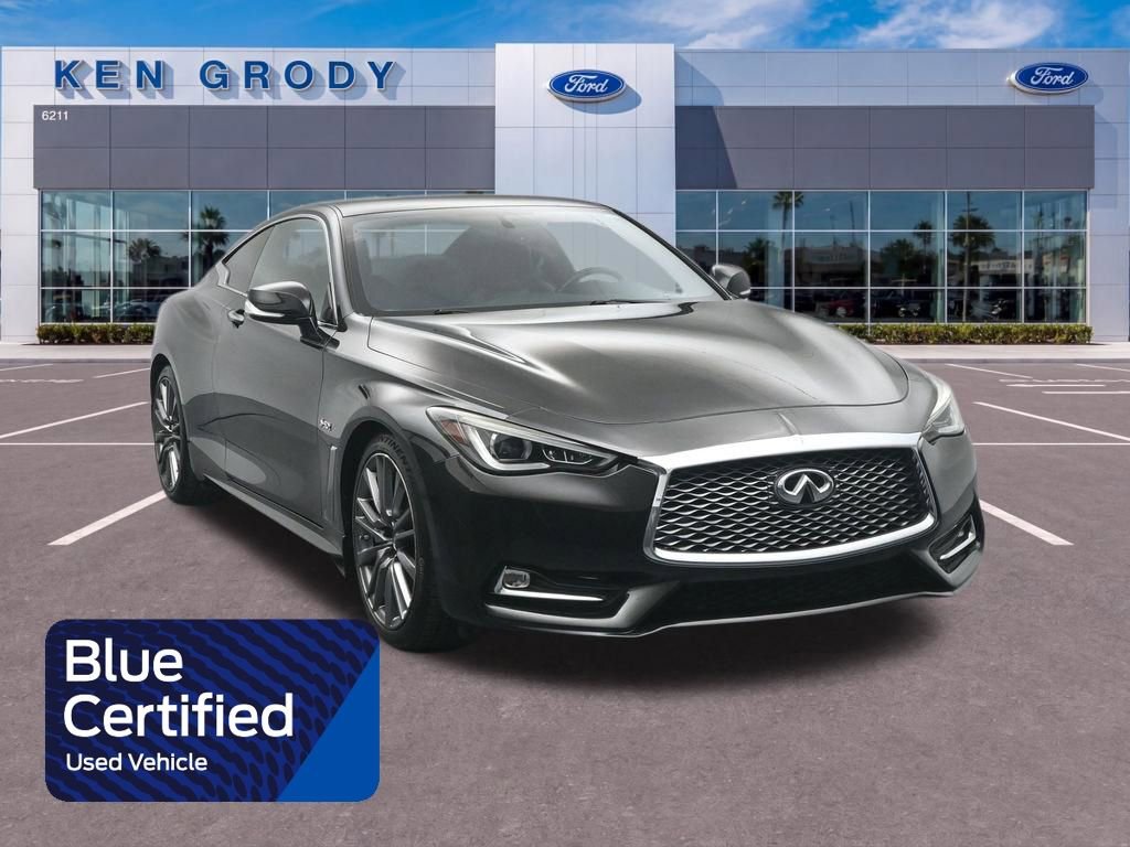 Used 2017 INFINITI Q60 Red Sport 400