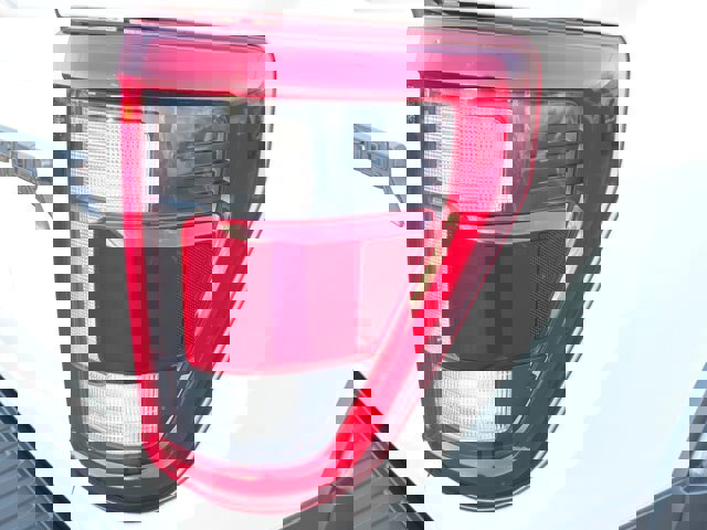 Certified 2022 Ford F150 Raptor w/ Equipment Group 801A High image 30