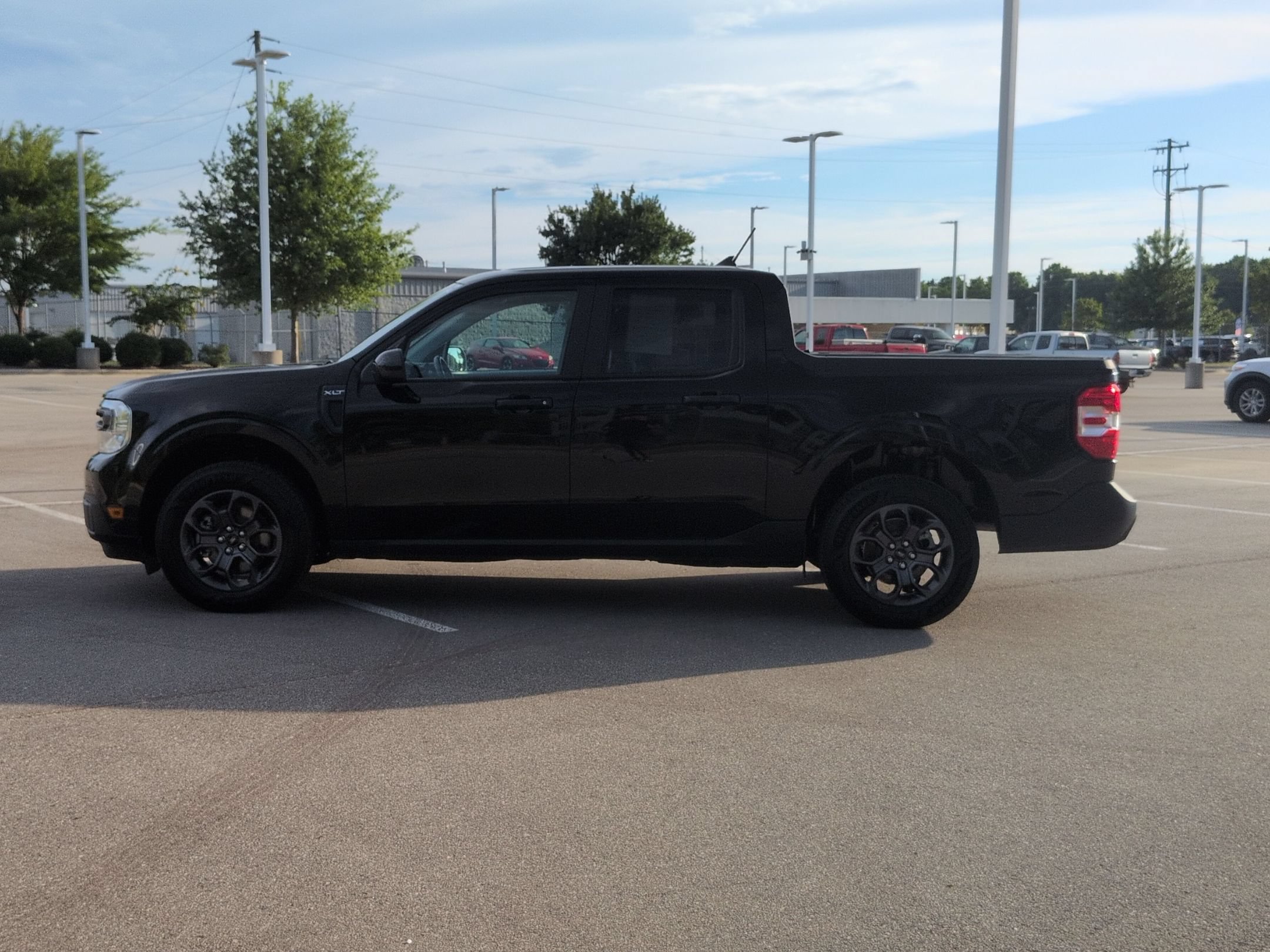 Certified 2024 Ford Maverick XLT w/ XLT Luxury Package FWD image 7