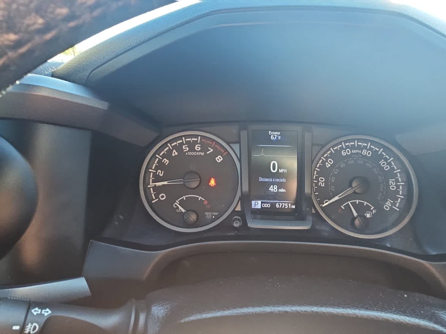 Used 2021 Toyota Tacoma TRD Sport w/ Technology Package image 19