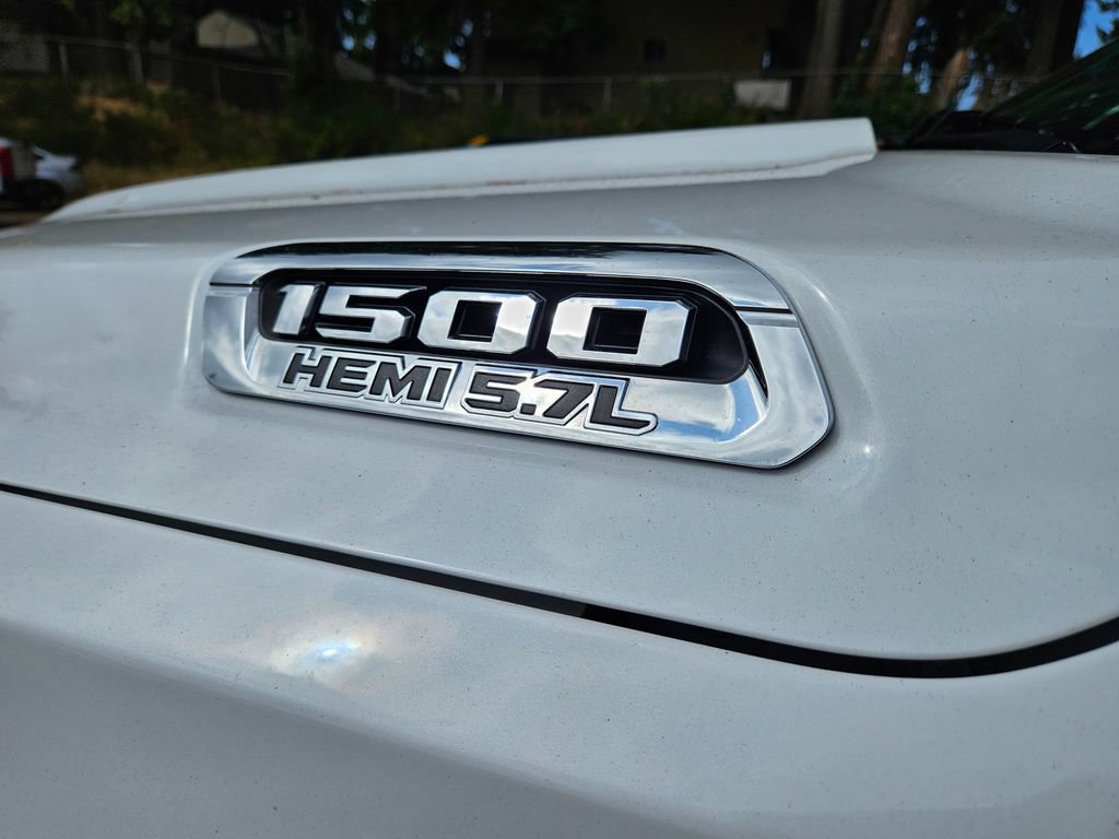 Used 2023 RAM 1500 Laramie AWD/4WD image 10