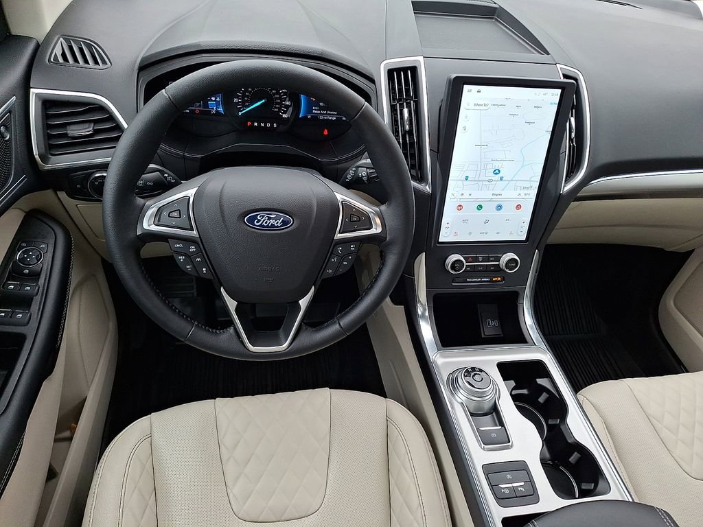 Certified 2023 Ford Edge Titanium w/ Equipment Group 301A image 2