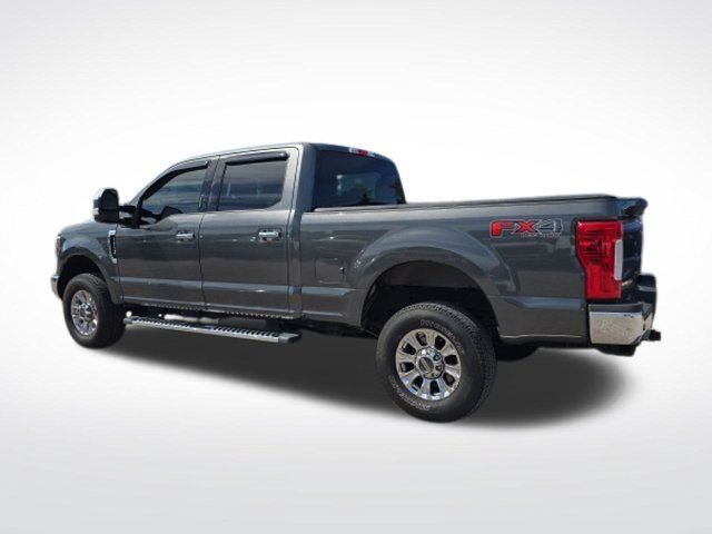 Certified 2019 Ford F250 XLT w/ XLT Premium Package AWD/4WD image 5