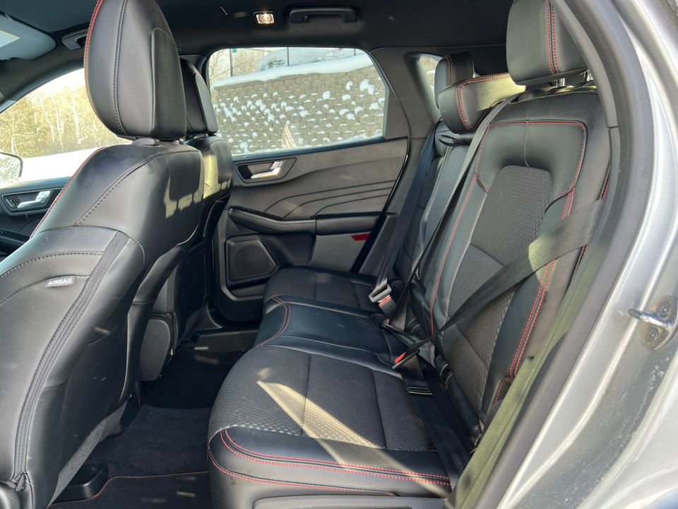 Certified 2023 Ford Escape ST-Line Select image 11