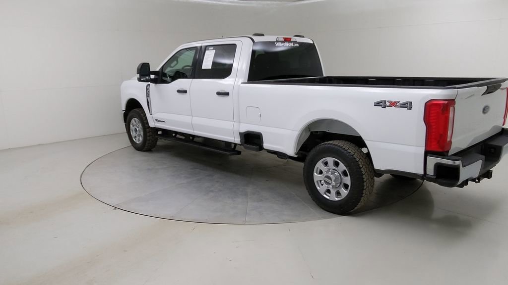 Certified 2024 Ford F350 XLT AWD/4WD image 16