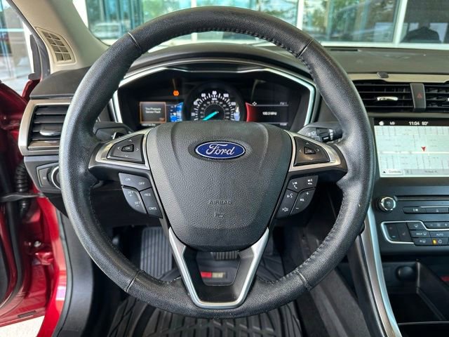Certified 2017 Ford Fusion SE w/ Fusion SE Technology Package FWD image 20