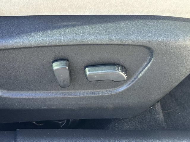 Used 2020 Nissan Rogue Sport SL w/ Premium Package image 35