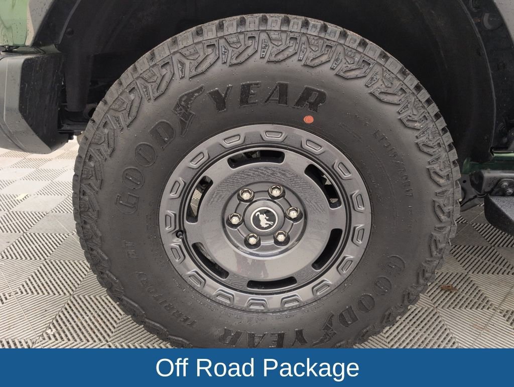 Certified 2025 Ford Bronco Badlands image 19