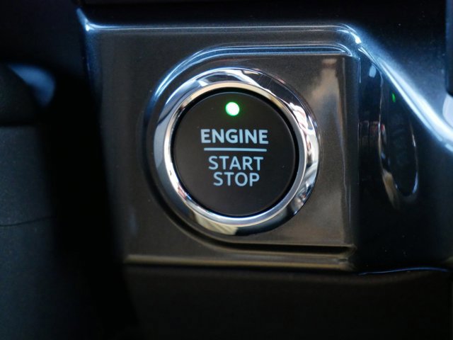 Certified 2022 Ford F150 XLT w/ Equipment Group 302A High image 23