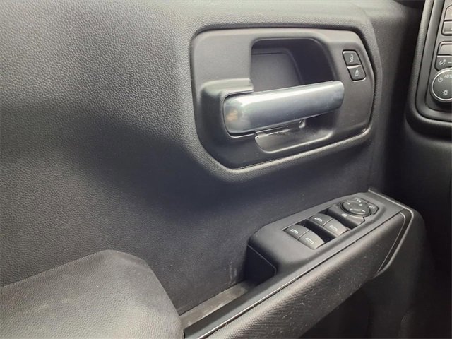 Used 2019 Chevrolet Silverado 1500 Custom w/ Custom Value Package image 23