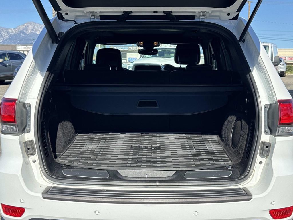 Used 2019 Jeep Grand Cherokee Trailhawk w/ Trailhawk Luxury Group image 25