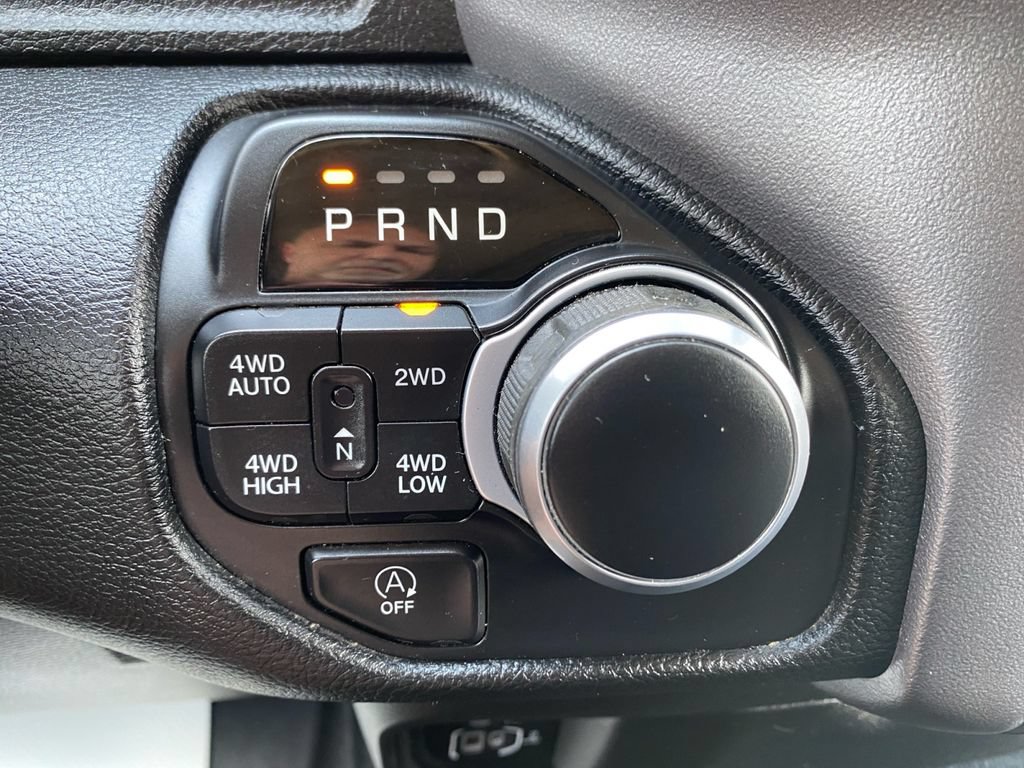 Used 2020 RAM 1500 Big Horn AWD/4WD image 38