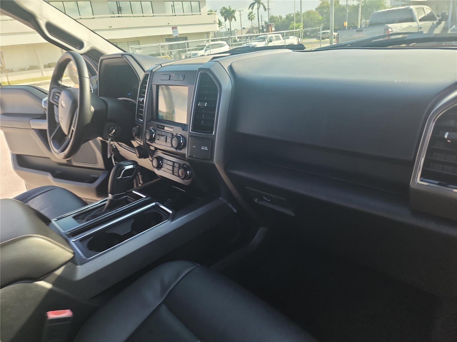 Certified 2018 Ford F150 XLT w/ Equipment Group 302A Luxury image 32