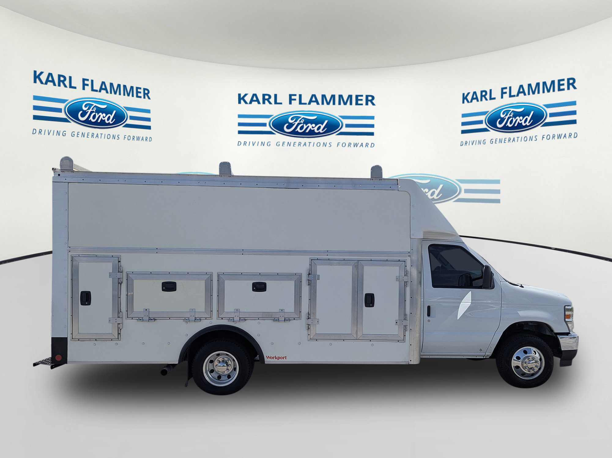 Certified 2025 Ford E-450 and Econoline 450 Super Duty w/ Power Equipment Group RWD image 3