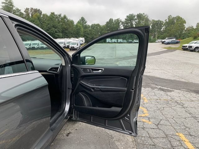 Certified 2024 Ford Edge Titanium AWD/4WD image 14